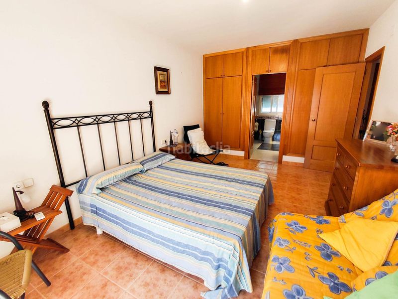 Foto cd794450-198d-4e03-8cb7-89027353f15a. Casa adossada amb calefacció aparcament a Cunit residencial Cunit