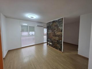 Loft a Olesa de Montserrat. Piso tipo loft de 1 dormitorio en venta en olesa de montserrat