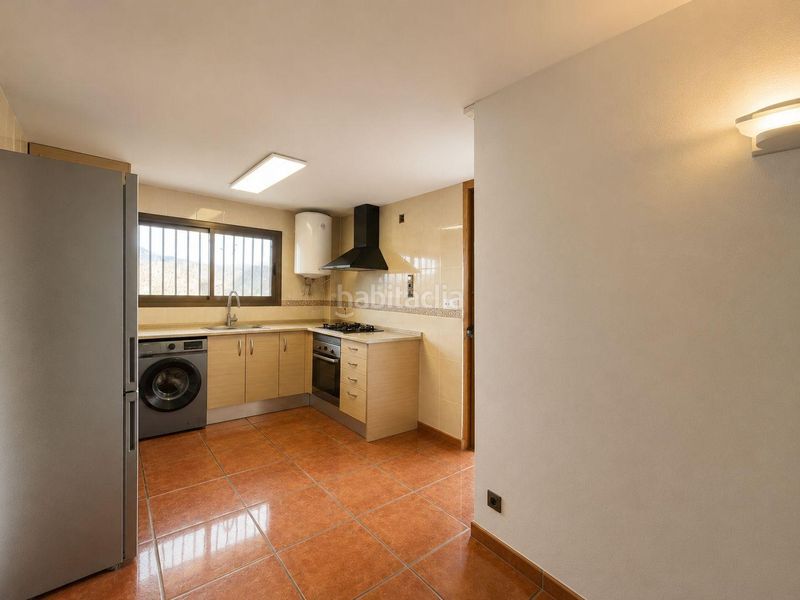 Foto 89d235a6-6619-4ed8-b45d-0c172eca03e6. House with heating pool in Mas d´en Gall Esparreguera