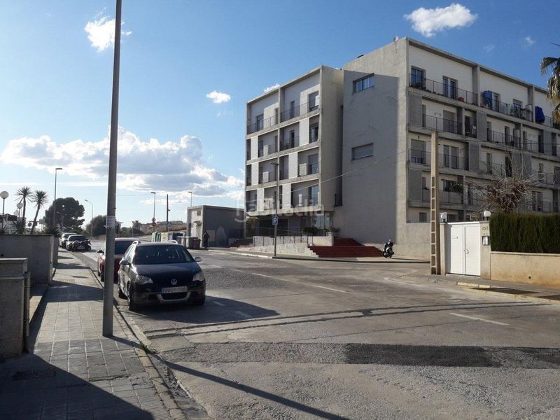 Foto 7b3ea1ec-1599-4212-8287-dd550f2063c4. Autoparkplatz in Cunidor Cunit