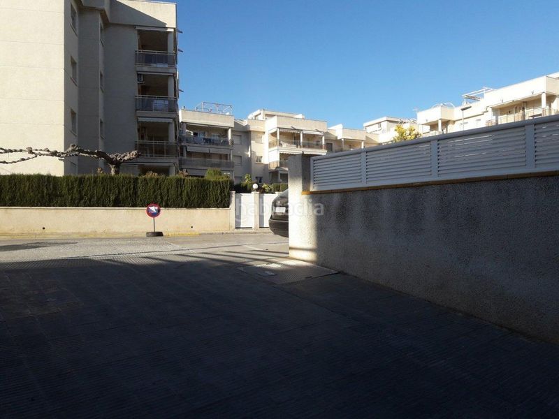 Foto d8d0fb82-7d98-49ab-b10d-0df39a043c85. Autoparkplatz in Cunidor Cunit