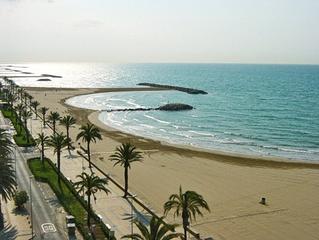 Terreny residencial a Nucli Antic. Parcela de 162 m2 en pueblo de cunit  tarragona