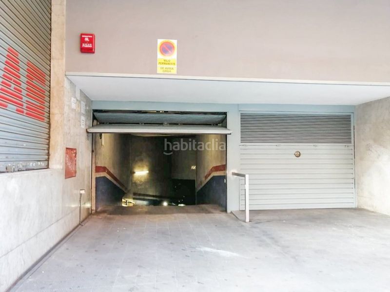 Foto 4c9e0a7e-f7f1-4c6e-8fb5-360d252c8f43. Aparcament cotxe a Trinitat Vella Barcelona