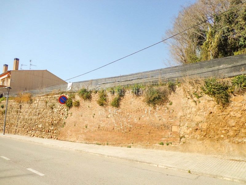 Foto f771cab3-e99c-41ec-b9c4-c5686e15021c. Terreny residencial a Piera