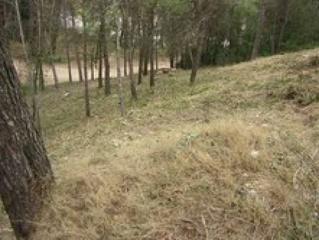 Terrain résidentiel à Piera. Terreno venta en piera 577m2 llano con servicios