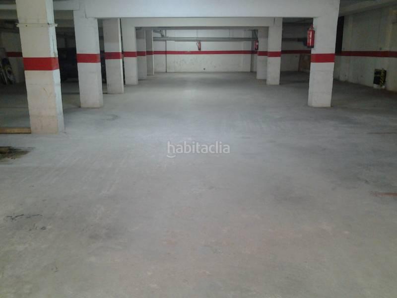 Foto 30133013-df52-4069-8723-908aea1ad5da. Autoparkplatz in Nucli Antic Cunit