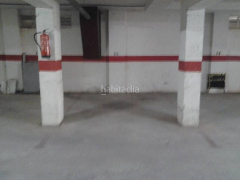 Foto dfb9c62b-b4eb-4fba-99fb-180dae815924. Autoparkplatz in Nucli Antic Cunit