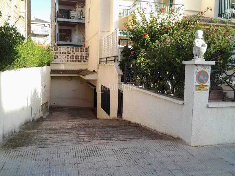 Foto e3eac0d5-204b-4be6-a564-f749f2b7a4cc. Autoparkplatz in Nucli Antic Cunit