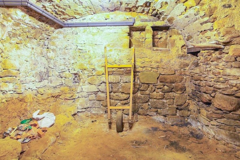 Foto 086da627-5f87-4c9b-8eb9-4e69896325a0. Casa amb calefacció aparcament a Monistrol de Calders