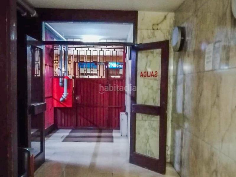 Foto a5022520-8ff8-41e9-bdf5-3f664d08287a. Autoparkplatz in Dreta de l´Eixample Barcelona