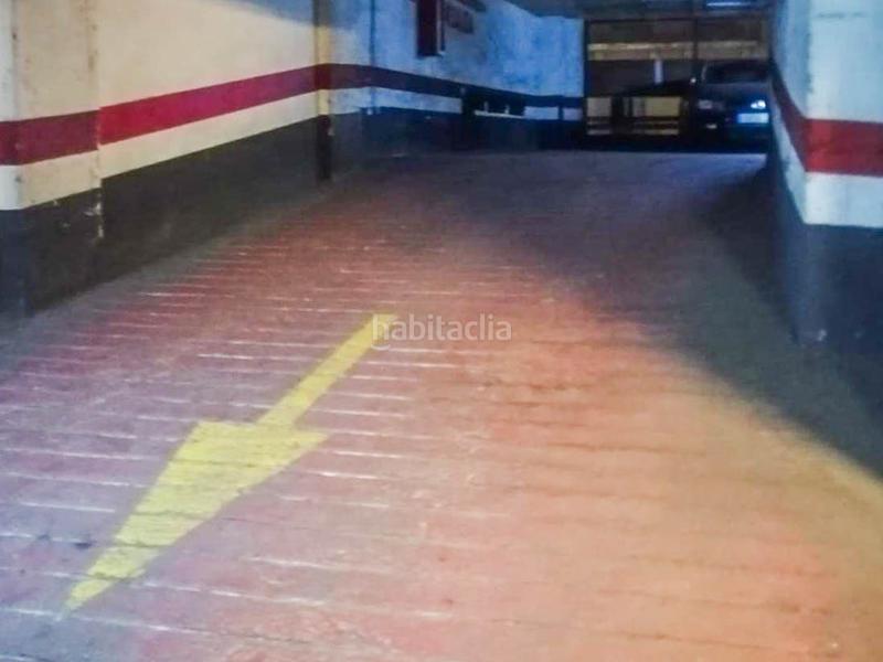 Foto ec3a02ef-0650-4f7c-8beb-e4a39a11d3e2. Autoparkplatz in Dreta de l´Eixample Barcelona