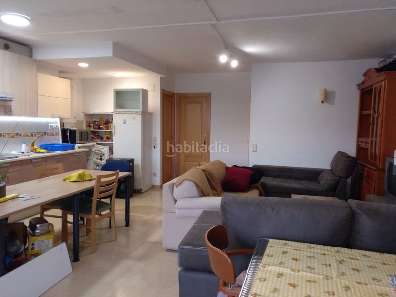 Foto ebe8a6ae-bbab-4f16-ba64-bc68b7bd5dbf. Local comercial a Ca n'Oriac Sabadell