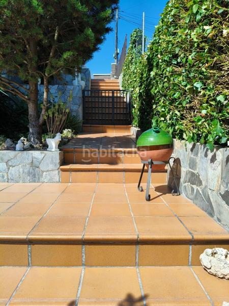 Foto 2c455cb9-ca64-442c-bfd2-a8a6a969afa3. Chalet con parcheggio in Abrera