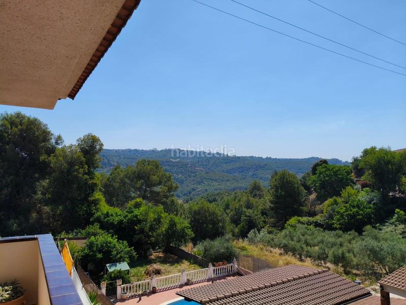 Foto 89634847-5081-40d7-8bb6-7be360f4f67c. Chalet con parcheggio in Abrera