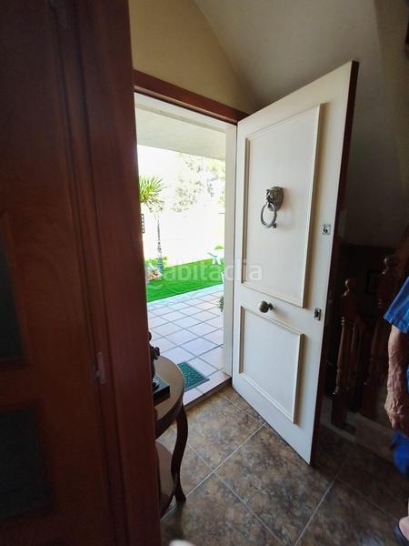 Foto ae6ff58b-c475-4197-b577-39e79c06536f. Chalet con parcheggio in Abrera