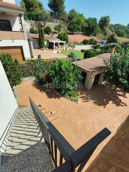 Foto c3ef424b-b675-4db0-b344-738b96f01eb3. Chalet con parcheggio in Abrera