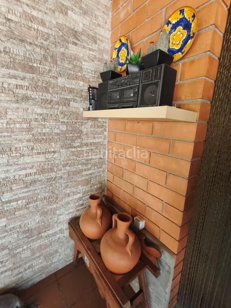 Foto e5c45750-fb2f-4e32-a72c-cc426f1b9e1f. Chalet con parcheggio in Abrera