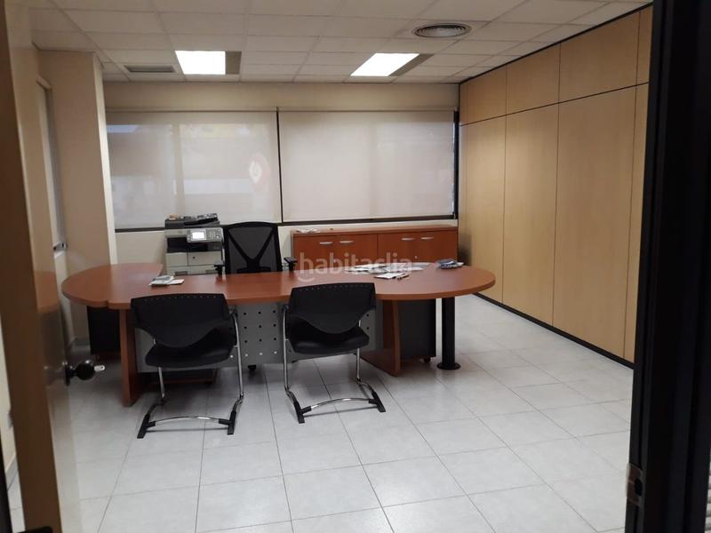 Foto cef8f941-ec13-466d-8685-ec268ac3cec4. Rent office space with parking in Zona Industrial Ripollet