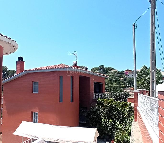 Foto 486a6902-1f3d-4128-bb4d-cf46a2a36b58. Chalet avec cheminée chauffage parking dans Castellnou-Can Mir-Can Solà Rubí