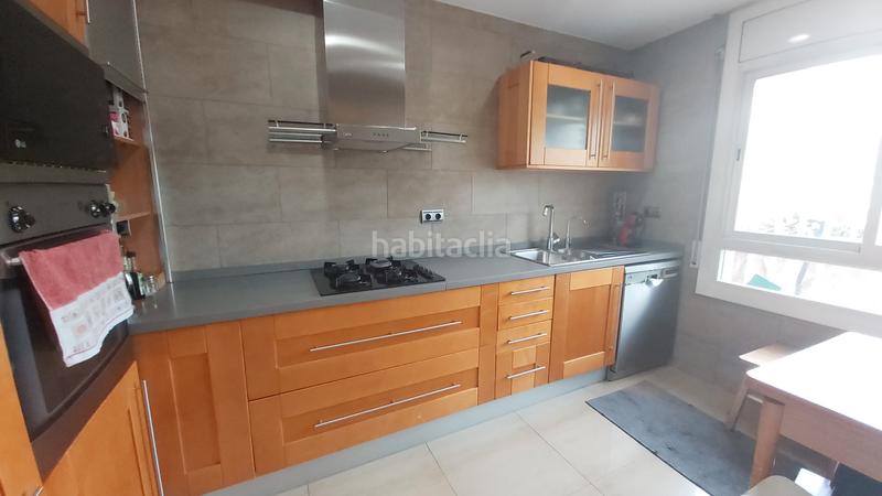 Foto 269f2e54-28b3-41d2-9a1e-59980263ad59. Casa a schiera con camino riscaldamento parcheggio piscina in Cerdanyola del Vallès