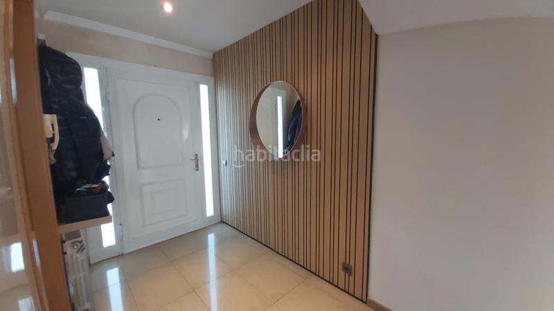 Foto 7fa2f77f-c4f1-4f67-958d-11a7c63c61e4. Casa a schiera con camino riscaldamento parcheggio piscina in Cerdanyola del Vallès