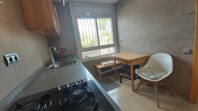 Foto 92d646de-b47f-4500-a192-747c429a825c. Casa a schiera con camino riscaldamento parcheggio piscina in Cerdanyola del Vallès