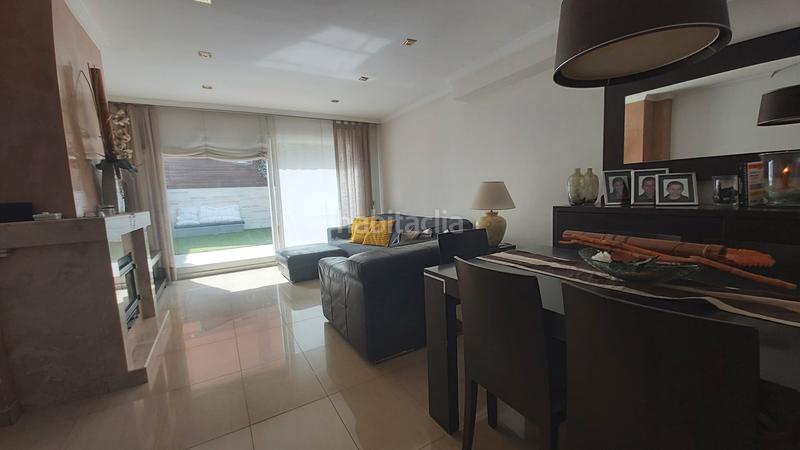 Foto a5b1ec22-458a-4419-8693-e70dc340ecac. Casa a schiera con camino riscaldamento parcheggio piscina in Cerdanyola del Vallès