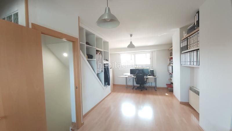 Foto a7709195-0043-4589-a219-9c08b27fd3ea. Casa a schiera con camino riscaldamento parcheggio piscina in Cerdanyola del Vallès