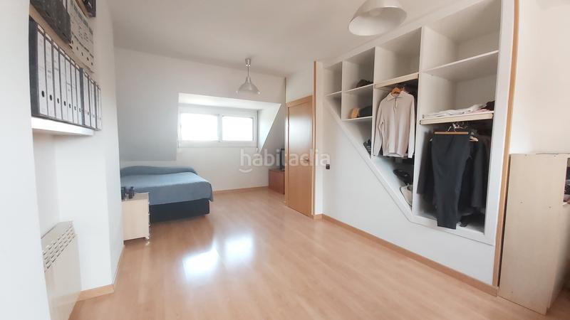 Foto e34f653c-19df-4b42-817b-eb1d1e3e9b65. Casa a schiera con camino riscaldamento parcheggio piscina in Cerdanyola del Vallès