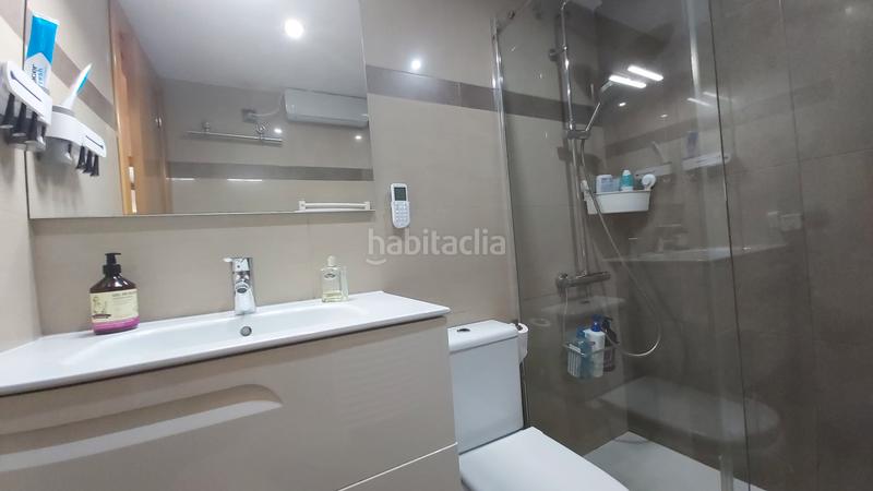 Foto fdfe5fe4-ebd9-427c-bd1b-295e46c764f9. Casa a schiera con camino riscaldamento parcheggio piscina in Cerdanyola del Vallès