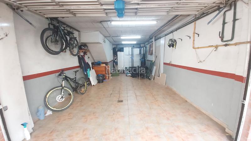 Foto ffef959d-f918-40e8-b847-a7cb9d5af4d6. Casa a schiera con camino riscaldamento parcheggio piscina in Cerdanyola del Vallès