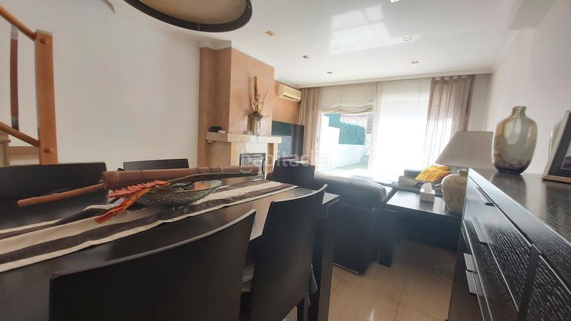 Foto b8c9a3ec-f2eb-4708-8b61-094d98afb77b. Casa adosada en Serraparera Cerdanyola del Vallès