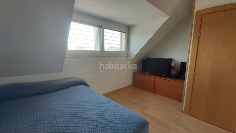 Foto c8d1fde8-7302-43d5-a99d-bf5bbbce2b89. Casa adosada en Serraparera Cerdanyola del Vallès