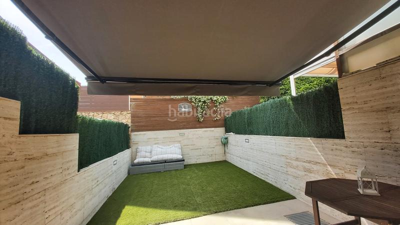 Foto 409046dc-00b9-47de-a44e-3895f109ad20. Casa adossada amb xemeneia calefacció aparcament piscina a Cerdanyola del Vallès