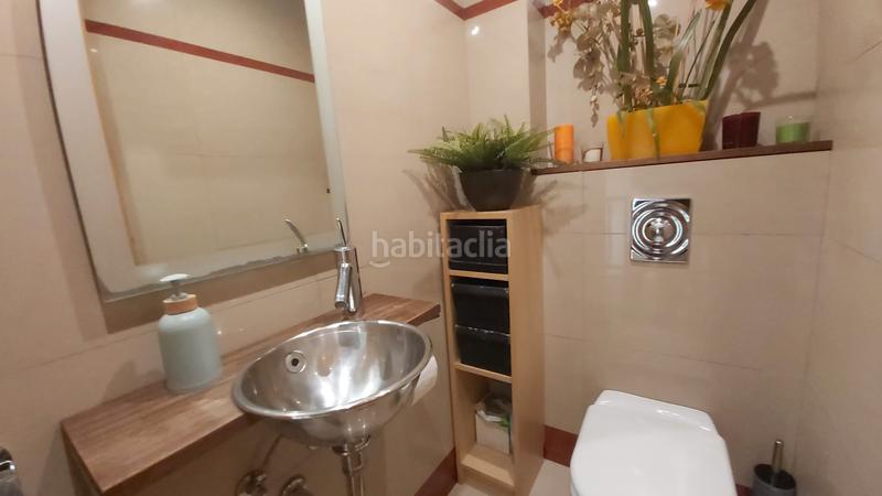 Foto a50bb7ff-619a-4aac-9533-bff126abd9cd. Casa adossada amb xemeneia calefacció aparcament piscina a Cerdanyola del Vallès