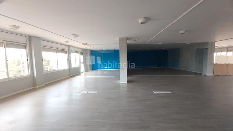 Foto a7e1dd93-8e8d-4d7e-8015-57605575647c. Miete büro in Centre-Eixample-Can Llobet Barberà del Vallès