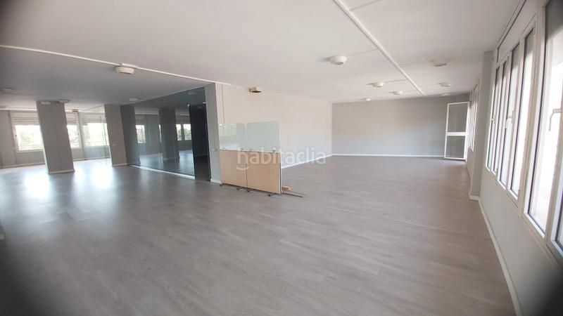 Foto a89da3b4-2fe0-4c23-b8ee-5d274e3b524d. Miete büro in Centre-Eixample-Can Llobet Barberà del Vallès