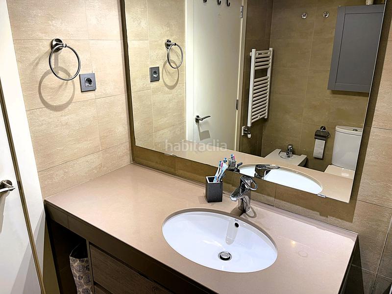 Foto 71e13489-fc35-4e18-8edd-7c0c35b04000. Planta baixa amb calefacció aparcament a Martinica - Ateneu Cerdanyola del Vallès