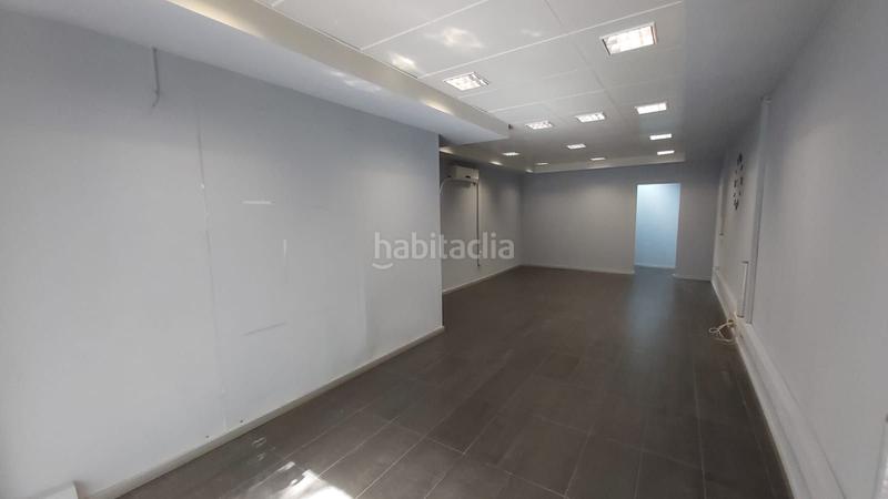 Foto eb5ab72f-60a3-4447-bb70-bb999516ca24. Lloguer local comercial a Sant Ramón Cerdanyola del Vallès