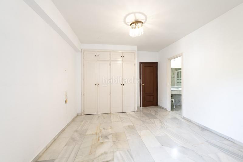 Foto fd2d4b5d-bc78-4a49-837e-2e9a26b10849. Appartement avec parking dans Limonar Málaga