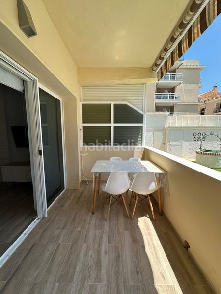 Foto a7e6fff8-894f-43ff-ad41-867fde6f4f98. Affitto monolocale con piscina in La Carihuela - Los Nidos Torremolinos