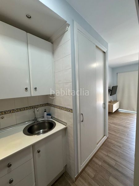 Foto ce0606ad-3f1f-436b-8b0d-70c7d273975b. Affitto monolocale con piscina in La Carihuela - Los Nidos Torremolinos