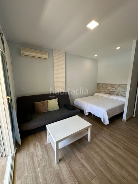 Foto cf616367-4874-4c4d-a3af-0a3b5ba763c4. Affitto monolocale con piscina in La Carihuela - Los Nidos Torremolinos