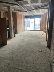 Local commercial  Ramon i cajal. Local comercial a la venta en bellpuig