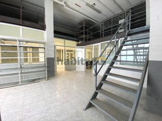 Geschäftsraum in Bellpuig. Impecable local comercial en venta o alquiler !!!local comercial