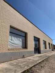 Lloguer Local Comercial a Bellpuig. Local centrico de 350m2 en bellpuig!!