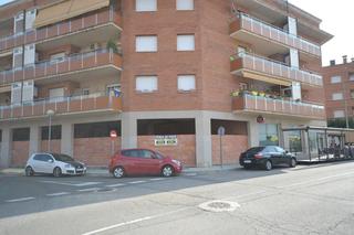 Local commercial à Bellpuig. Local comercial de 225m en el corazón de bellpuig