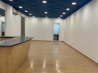 Lloguer Local Comercial a Ferrer i busquets 88. Local comercial en alquiler en mollerussa!!