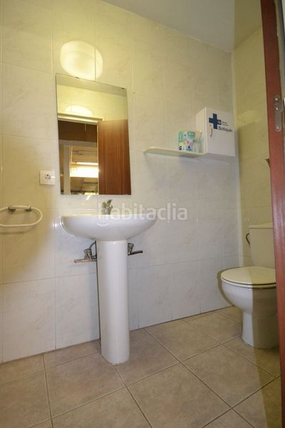 Foto cd219f6d-8010-48d3-a170-94d20e87f29b. Local comercial a Mollerussa