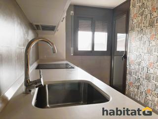 Reihenhaus  Riu corb. Casa con garaje, terraza y vistas tranquilas a 15 min de lleida